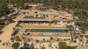Vila | 8 quartos