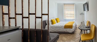 Tottenham City Stays (Opposite Seven Sisters Train Station)