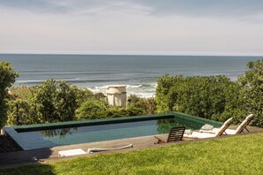 5 bedrooms - Coastal Charm Chalet by Cadenzalux (Sintra)