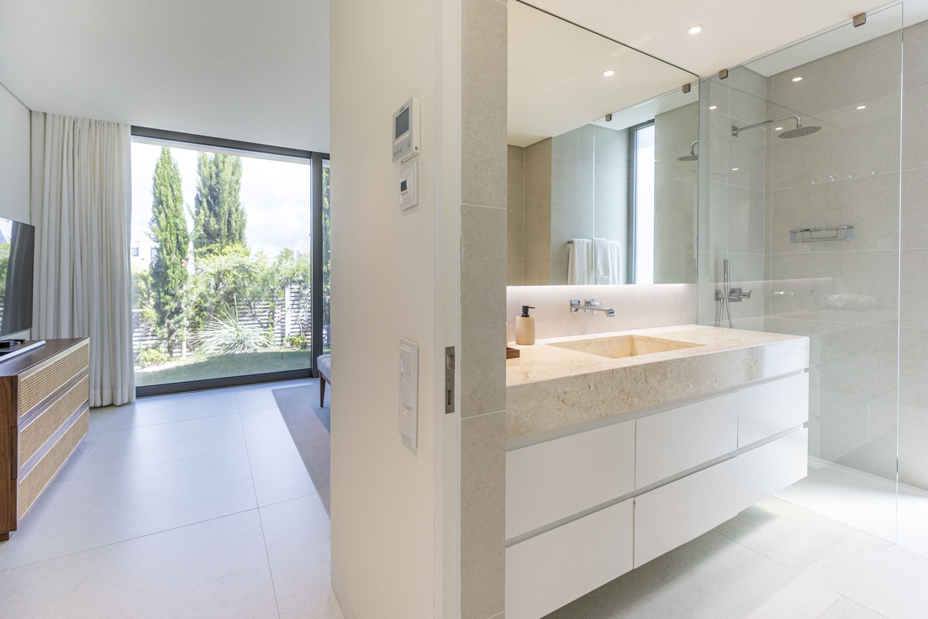 House | 6 bedrooms