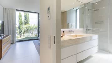 House | 6 bedrooms
