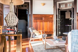 6 bedrooms - Seafront Manor by Cadenzalux (Cascais)