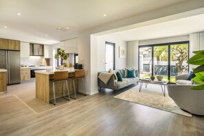 Apartment | 4 bedrooms - Restelo Boutique Retreat by Cadenzalux (Lisbon)