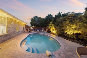 Beheizter Pool