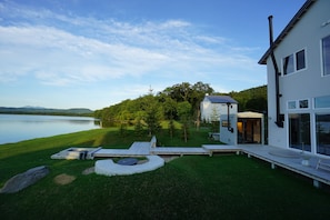 Villa Standard, en bord de lac | Terrasse/Patio