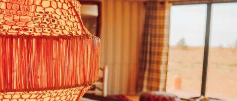 Deluxe-telttamajoitus, näkymä aavikolle | Ilmainen Wi-Fi