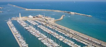 Large 3-cabin sailboat for a unique experience!