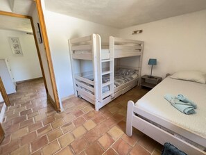 2 slaapkamers, wifi, beddengoed