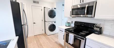 冰箱、茶具/咖啡用具、厨具/餐具、调味品