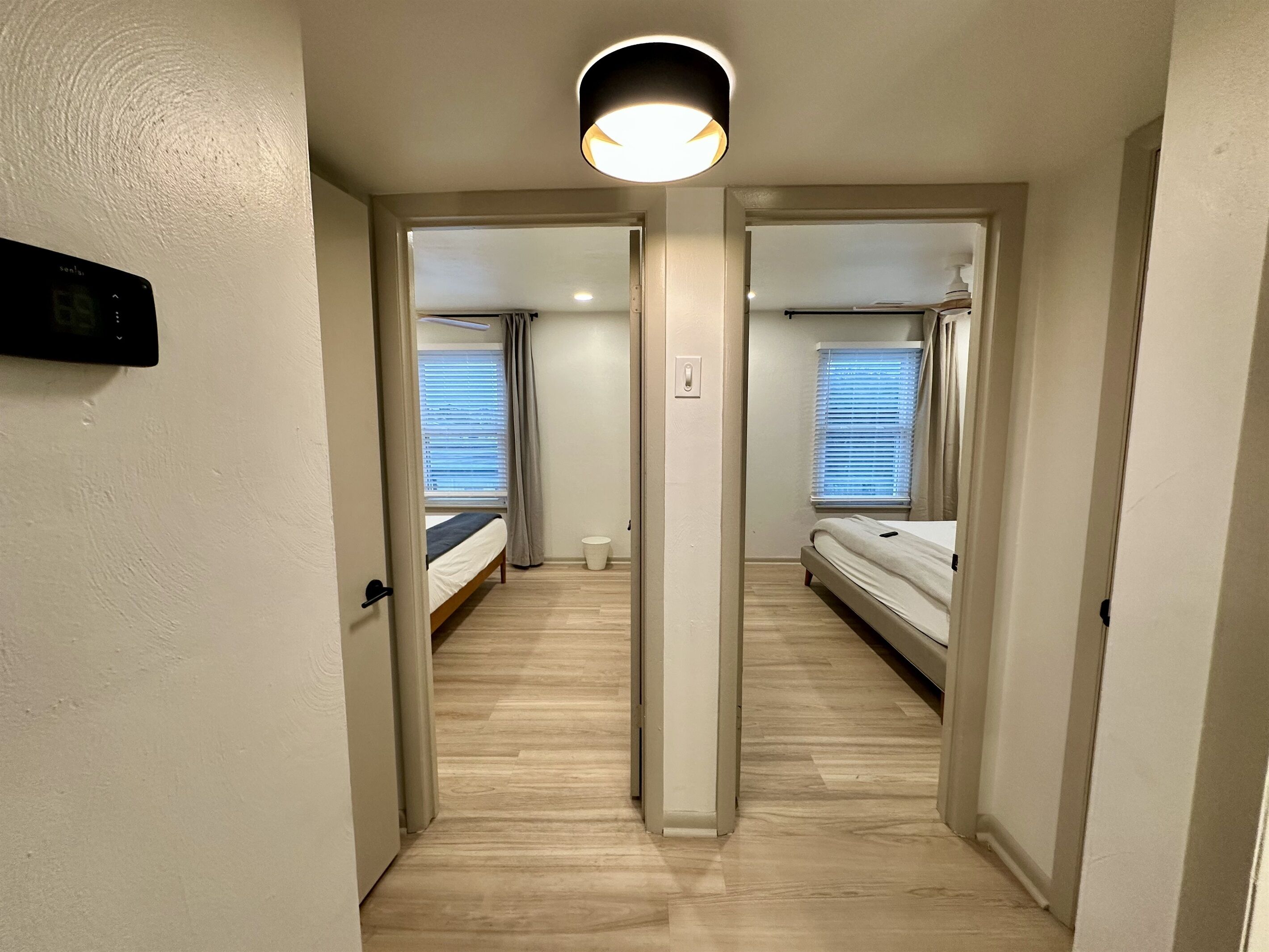 2 bedrooms, desk, iron/ironing board, WiFi