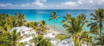 KITE BEACH HOTEL Two Story  2 /2 Oceanfront Apt with large Oceanfront Terrace