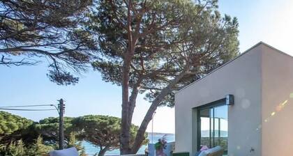 A 3 minute walk from the beach magnificent duplex t3 LE ST TROPEZ