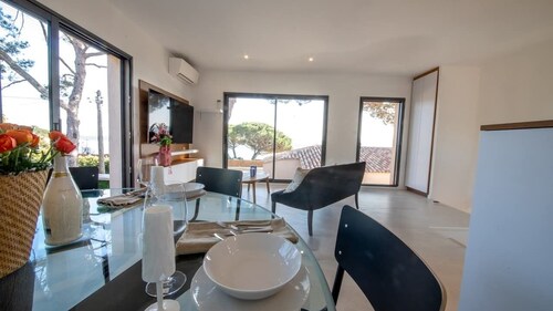 A 3 minute walk from the beach magnificent duplex t3 LE ST TROPEZ