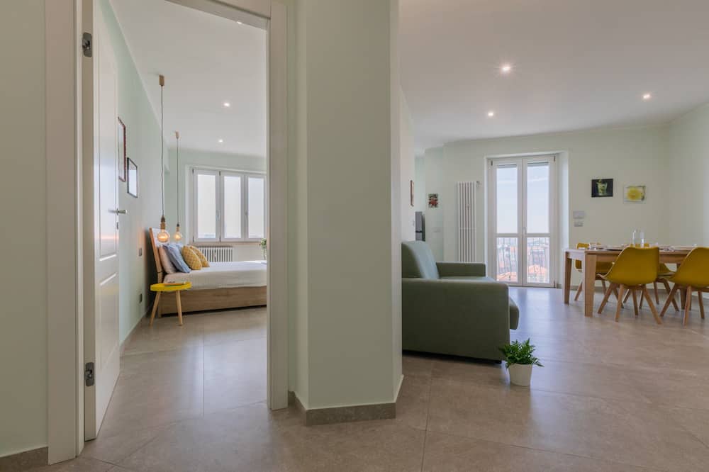 Valdellatorre Apartment by Wonderful Italy