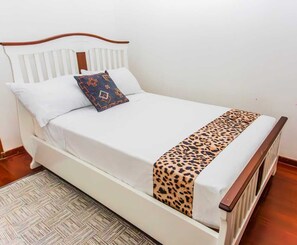 4 chambres, bureau, fer et planche à repasser, Wi-Fi gratuit