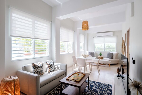 Huoneisto, vuoristonäköala | Oleskelualue