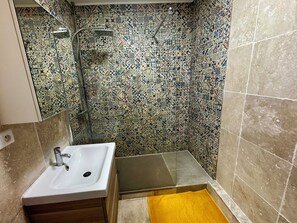 Shower, hair dryer