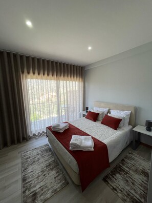Deluxe Room, Balcony, River View