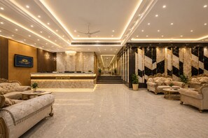 Reception - Hotel West End Mahipalpur Delhi IGI (New Delhi)