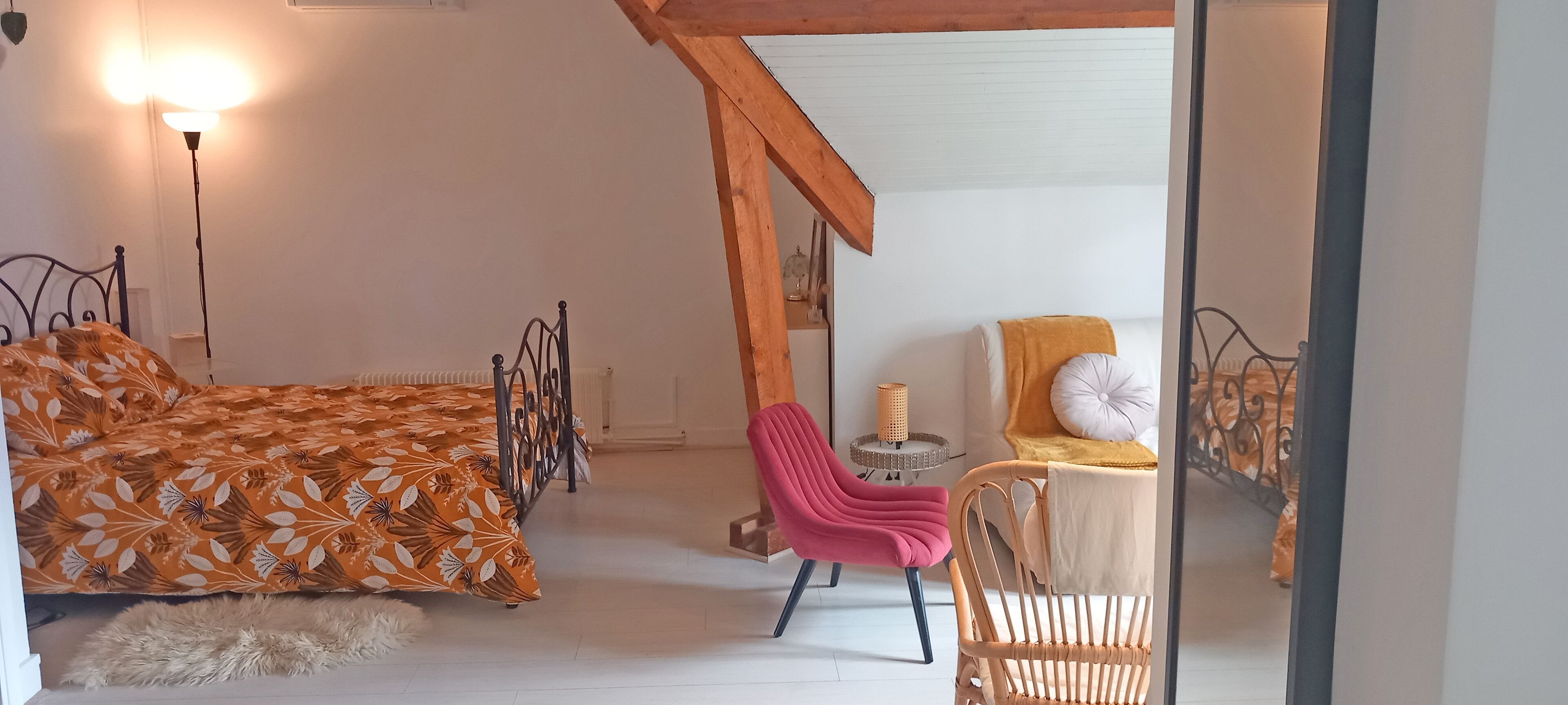 舒適套房, 2 間臥室, 花園景觀 | 2 間臥室、熨斗/熨衣板、免費無線上網