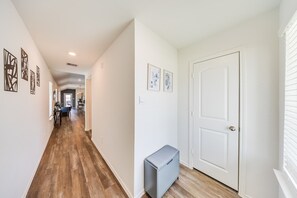 Interior - Stunning Modern beautiful home! (Spring)