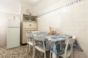 Dining - At the Biennial at Irma's (Venezia)