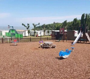 Cabin | Children’s area - 3-bed Cabin, Sleeps 6 With Pool & 5 Mins to Beach (Sheerness)