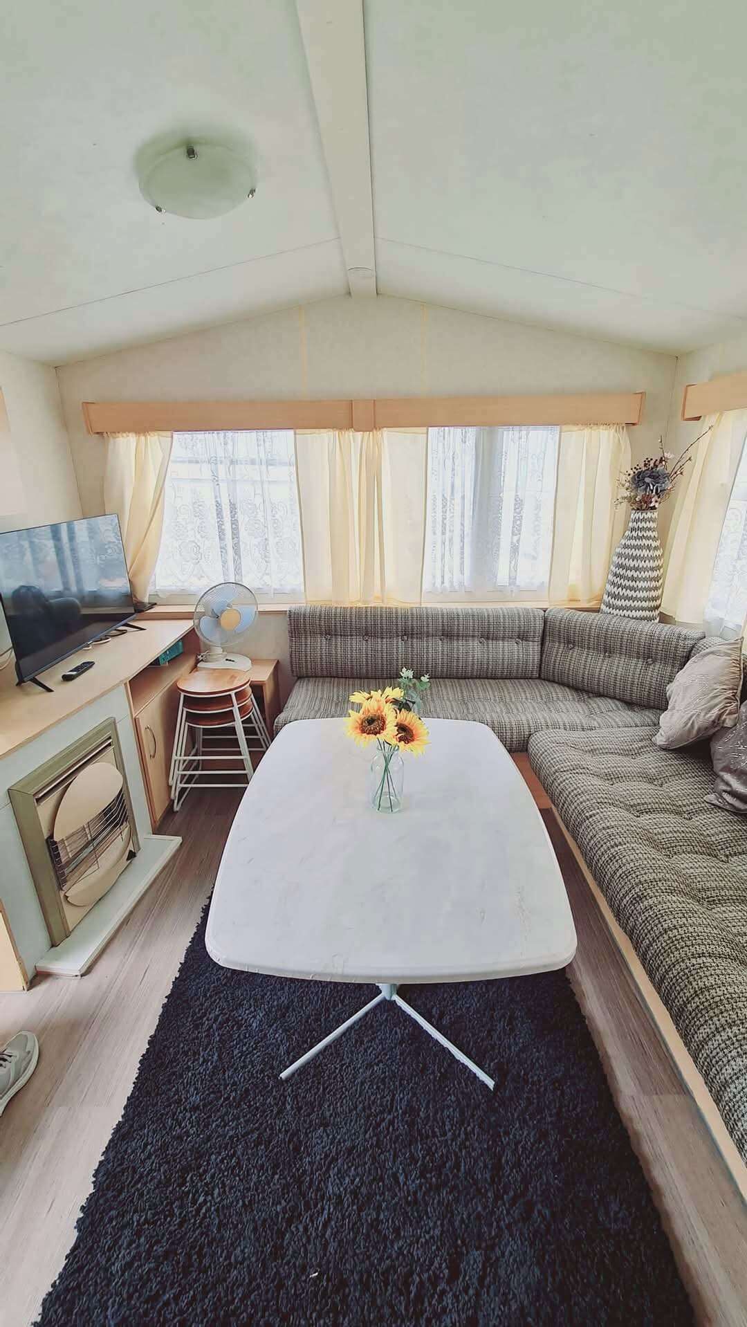 小屋 | 起居區 | 壁爐