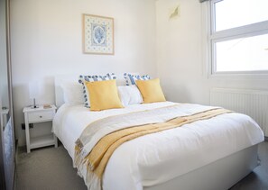 2 habitaciones, tabla de planchar con plancha y wifi gratis 