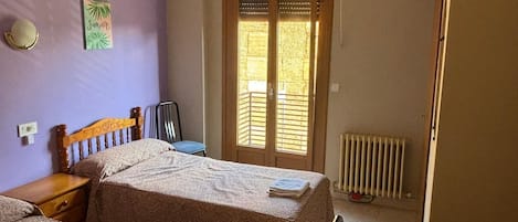 Bed in quadruple room