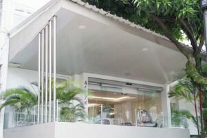 Fachada de la propiedad