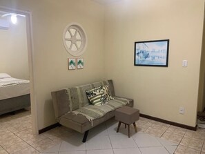 Apartment, 2 Bedrooms, Pets allowed | Living area - Centro da Cidade 2 quartos cama de casal (Cabo Frio)