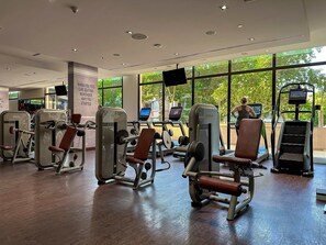 Apartment | 1 bedroom, Internet - Elegant 1BR Full Palm View Apartment at 5 Resort (Dubai)