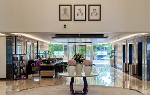 Apartment | 1 bedroom, Internet - Elegant 1BR Full Palm View Apartment at 5 Resort (Dubai)