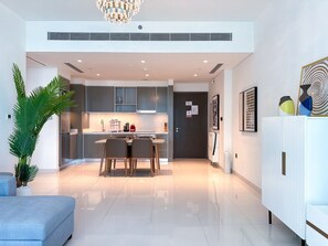 公寓 | 1 間臥室、網路服務