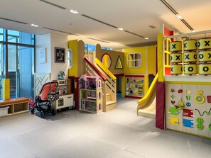 Apartment | 2 bedrooms - Spacious Beachfront 2 Bedroom Apartment - The 8 (Dubai)