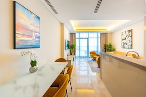House | 2 bedrooms - Spacious Beachfront 2 Bedroom Apartment - The 8 (Dubai)