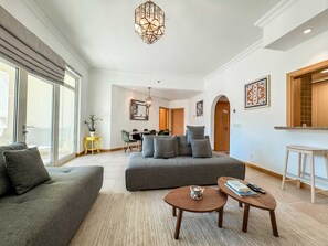 Apartment | 2 bedrooms, Internet - Upgraded 2BR Apartment at the Beach - Shoreline 1 (Dubai)