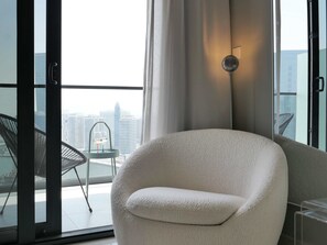 1 bedroom - Designed Burj Khalifa View 1BR (Dubai)