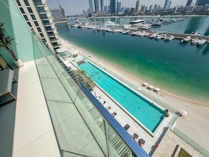 3 عدّة غرف نوم