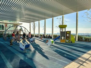 Apartment | 3 bedrooms - Glamorous 3BR With Marina View (Dubai)