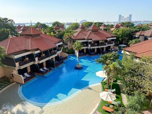 2 bedrooms, Internet - Fabulous 2BR in Anantara Resort (Dubai)