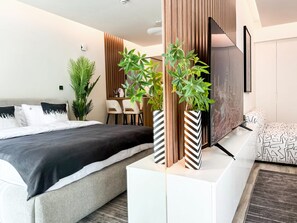 Apartment, Accessible | Internet - Exquisite Finishing Studio - Business Bay (Dubai)