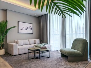 House | 2 bedrooms, Internet - Majestic 2BR Haven With Burj Khalifa View (Dubai)