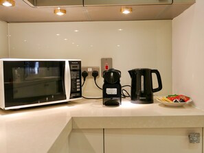 Apartment | 4 bedrooms - Spacious 4BR Duplex With Terrace - JBR (Dubai)