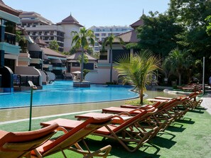 公寓 | 3 間睡房、互聯網