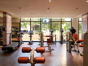 Apartment | 2 bedrooms, Internet - Picture-perfect 2BR Apartment With Burj View (Dubai)