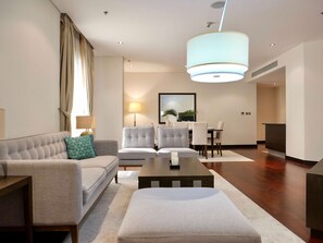 Apartment | 2 bedrooms, Internet - Picture-perfect 2BR Apartment With Burj View (Dubai)