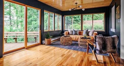 Stillwater Cottage - lakefront with chefs kitchen, fireplace, firepit