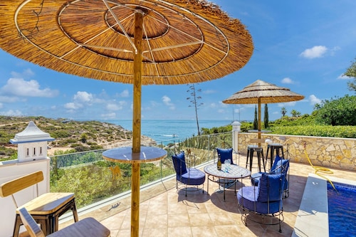 Casa Beatriz Magnificent Villa Just a few Steps